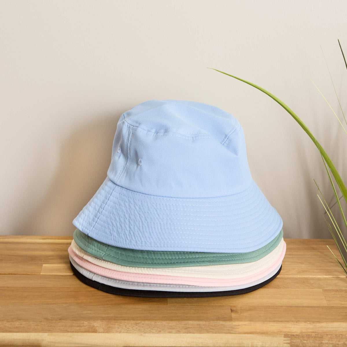 Hadley Wren Insect Shield® Mosquito-Repellent Bucket Hat — Powder Blue